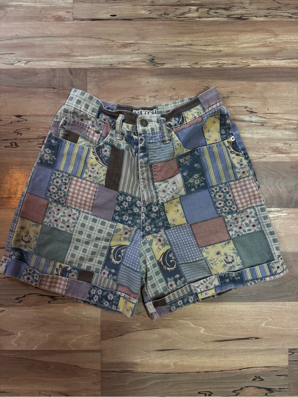 Vintage Match Made in USA Patchwork Print High Rise Denim Shorts Women’s Size 10